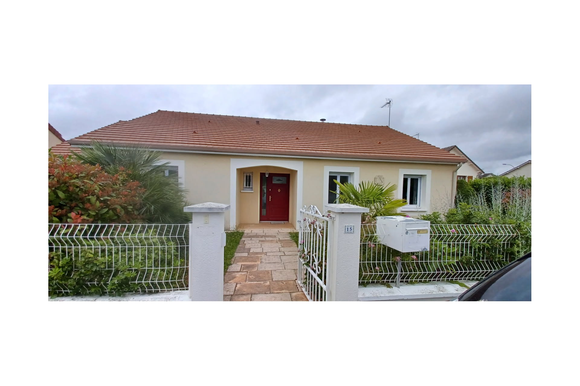 Pavillon de plain pied de...