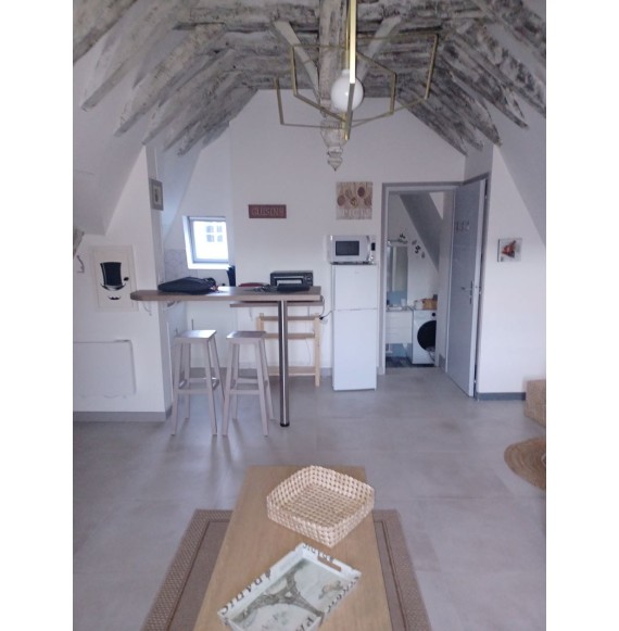 Studio meublé, aménagé et équipé