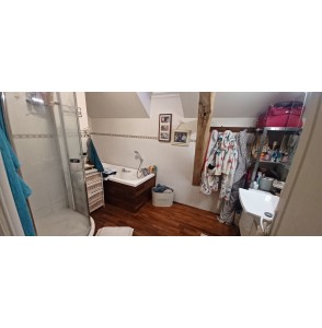 Ancienne fermette avec dépendances