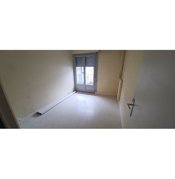 Appartement Type 4 en résidence