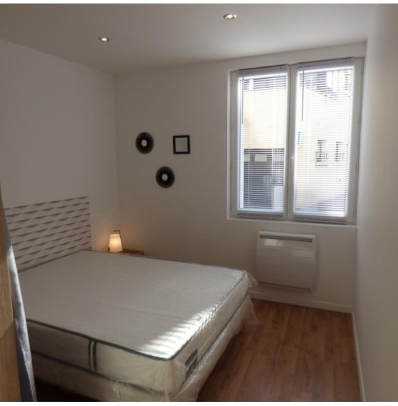 EXCLUSIVITE  Immeuble avec 3 appartements en TBE