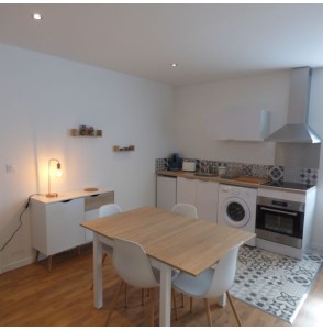 EXCLUSIVITE  Immeuble avec 3 appartements en TBE