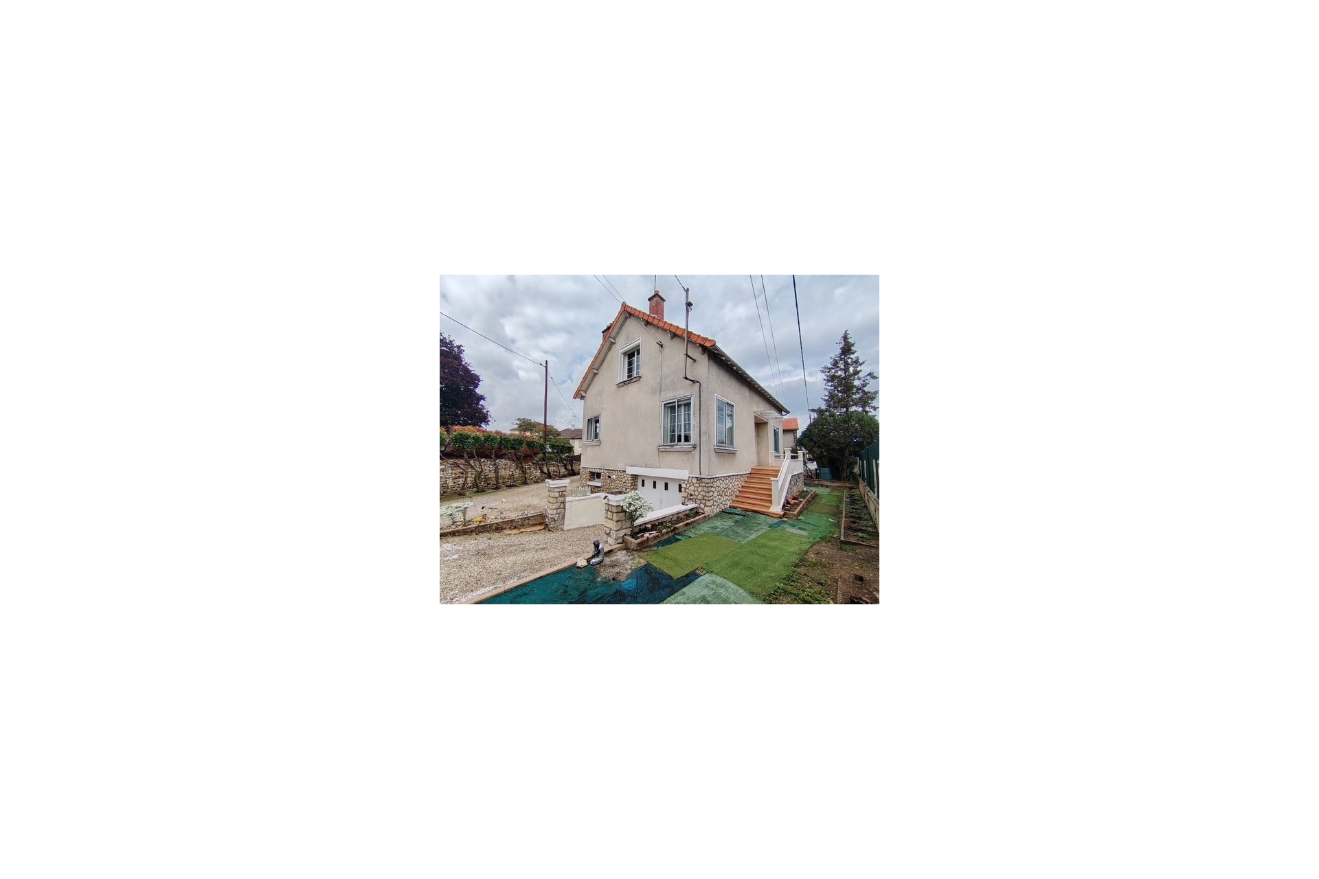 Pavillon sur sous-sol